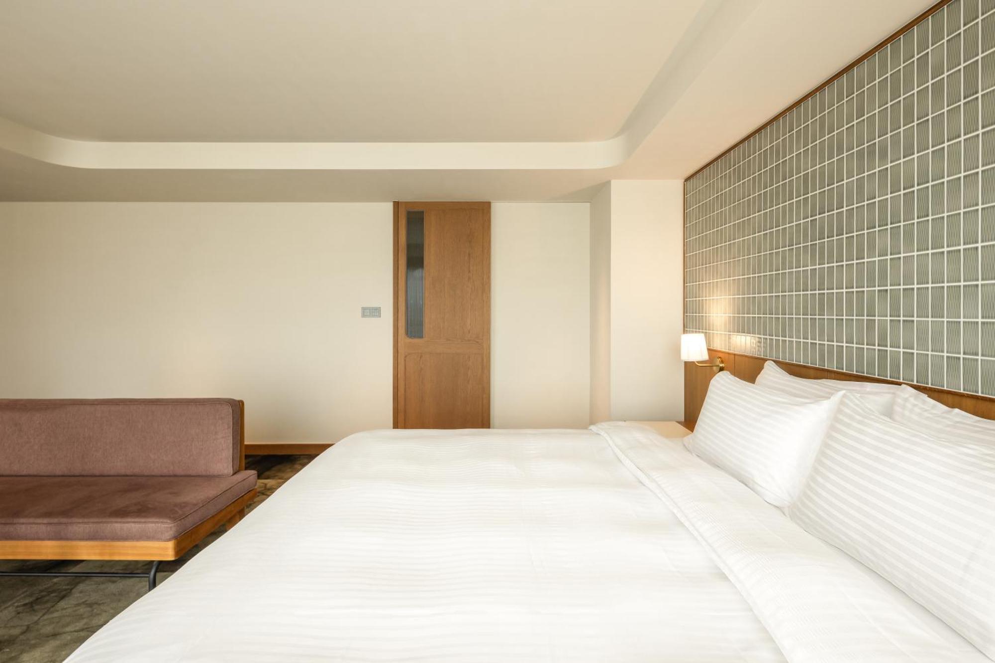 天下南隅 Provintia Hotel Tainan Exterior foto